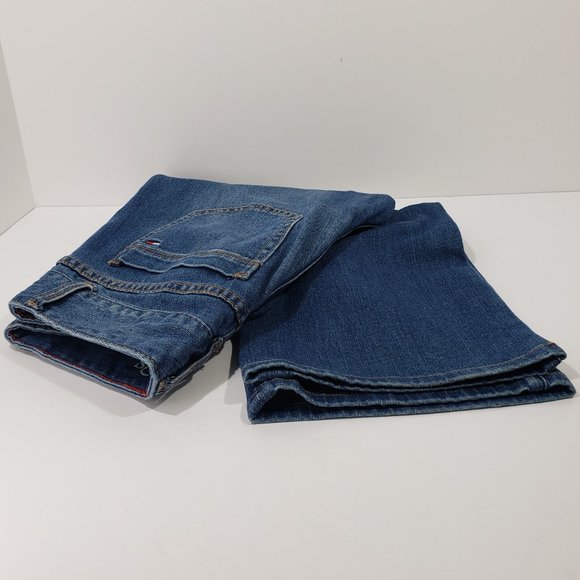 Tommy Hilfiger OS Boot Cut Jeans Size 9/10 Medium Wash 5 Pocket Design - Picture 2 of 12